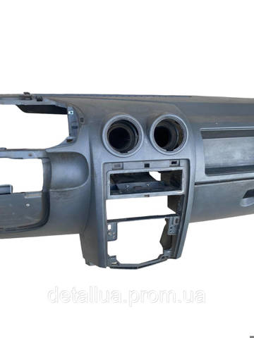  8200213820 Renault (RVI)