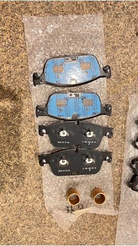 Передні тормозні колодки A0004200405 Mercedes