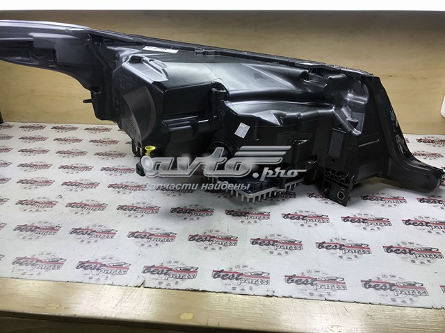 LR139454 Land Rover Фара ліва передня