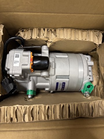 Компресор системи кондиціювання Hyundai/Kia 97701CM000 ціна, від 533.33 USD