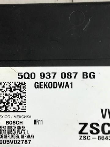 5Q0937087BG VAG Блок комфорту