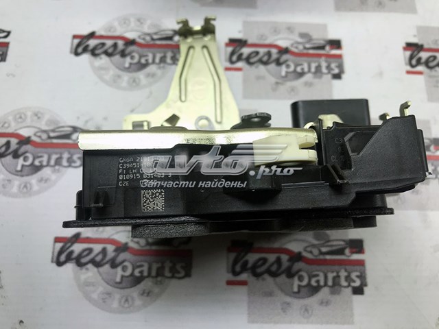 Замок передньої двері, лівої Land Rover LR070440 ціна, від 112.13 USD
