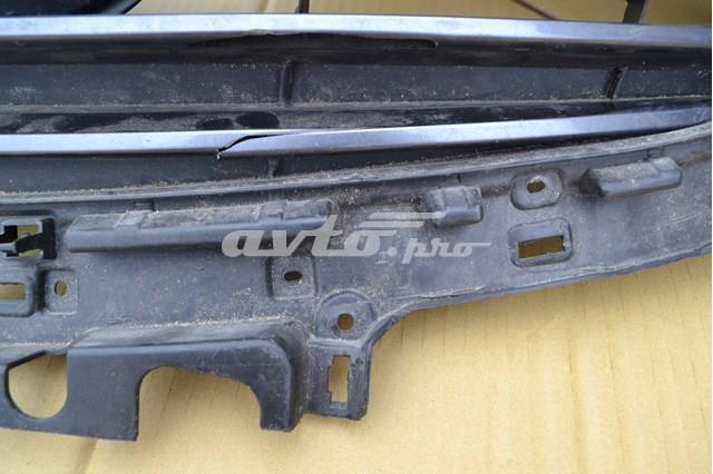 G46M50716 Mazda Фірмовий значок решітки радіатора