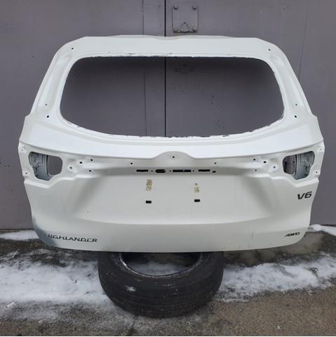 Двері багажника Toyota 670050E530