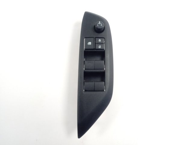 Купити 840400D020 Toyota 