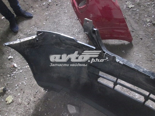 Передній бампер A6398807870 Mercedes