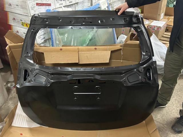 П'яті двері FPS FP7040530 ціна, від 164.70 USD