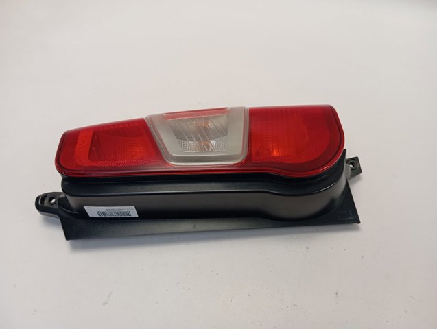 Купити 9820554880 Opel Задня права фара