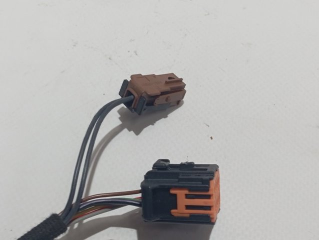 Праве бокове дзеркало Peugeot/Citroen 98088639XT