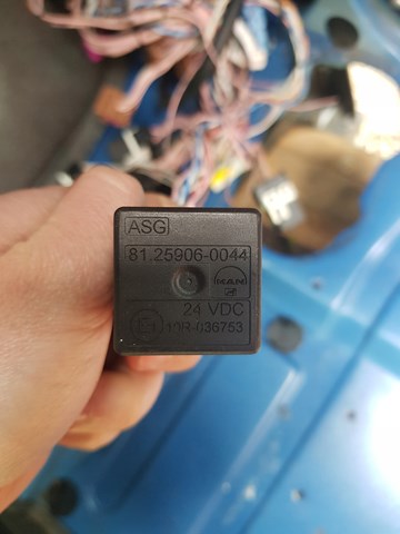  MAN 81259060044 ціна, від  USD