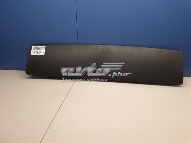 Обшивка-облицювання третин дверей Mazda KB7W68930 ціна, від 12.67 USD