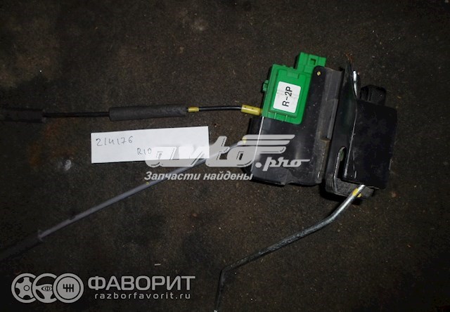 Купити 813204Y010 Hyundai/Kia Замок дверки правої передньої