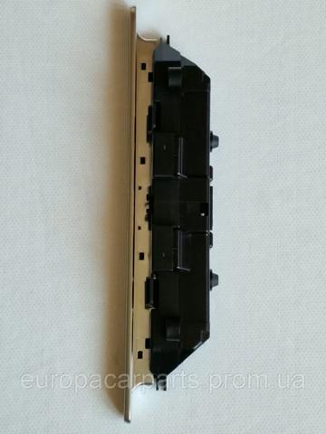 Блок кнопок центральної консолі A2979005711 Mercedes