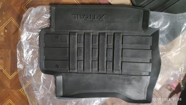 Комплект килимків Nissan/Infiniti KE7484B089 ціна, від 67.95 USD