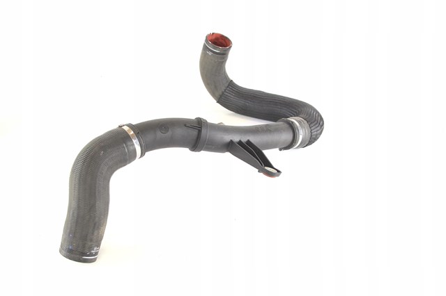 Шланг/патрубок інтеркуллера Fiat/Alfa/Lancia 1394053080 ціна, від 42.25 USD