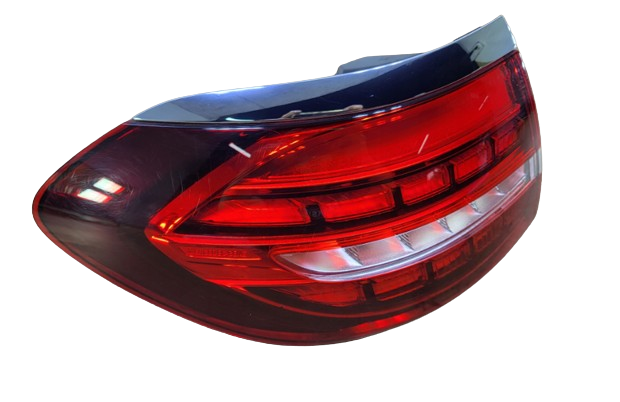 Ліхтар задній лівий, зовнішній A2139067305 Mercedes