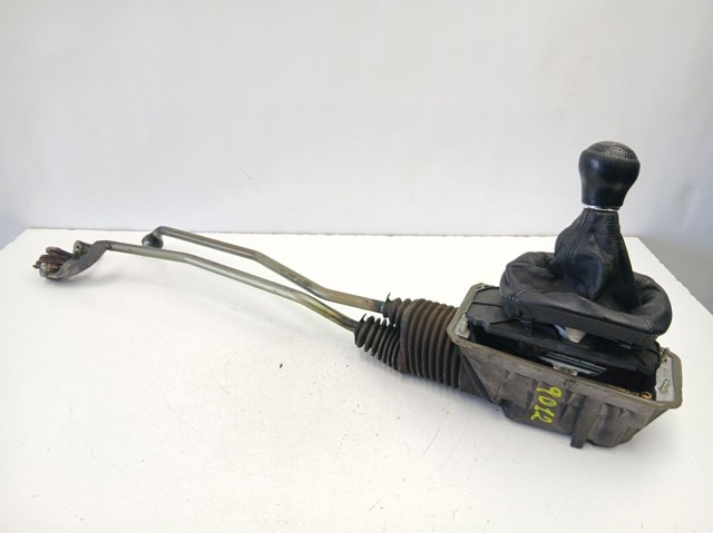  VAG 8D0711025 ціна, від 8.47 USD