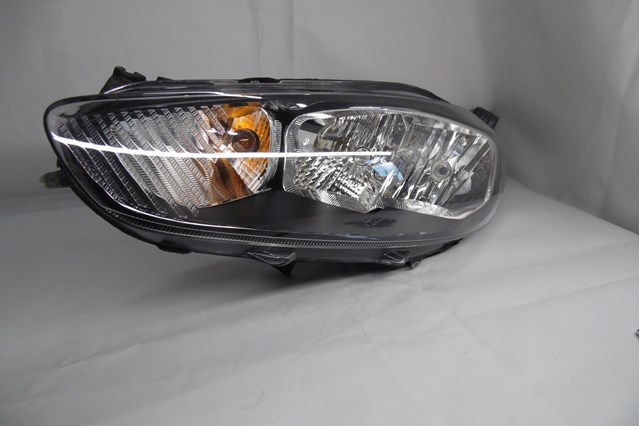 Купити C1BB13W030 Ford 