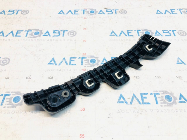Направляюча заднього бампера, права KB8A502H1B Mazda