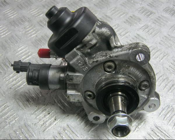 Насос паливний високого тиску Bosch 0445010596 ціна, від 220.44 USD