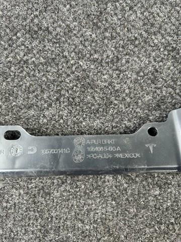  Tesla 105406800A ціна, від 6.33 USD