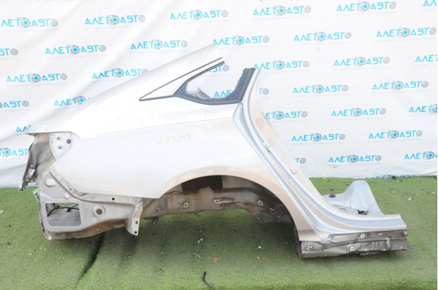 04636TVAA01ZZ Honda Крило заднє праве