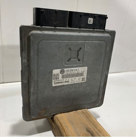Купити 03G906018T VAG Модуль управління двигуном