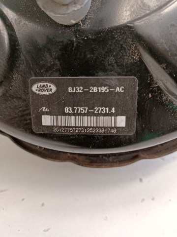 Купити LR024469 Land Rover 