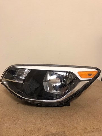Фари Hyundai/Kia 92101B2230 ціна, від 253.32 USD