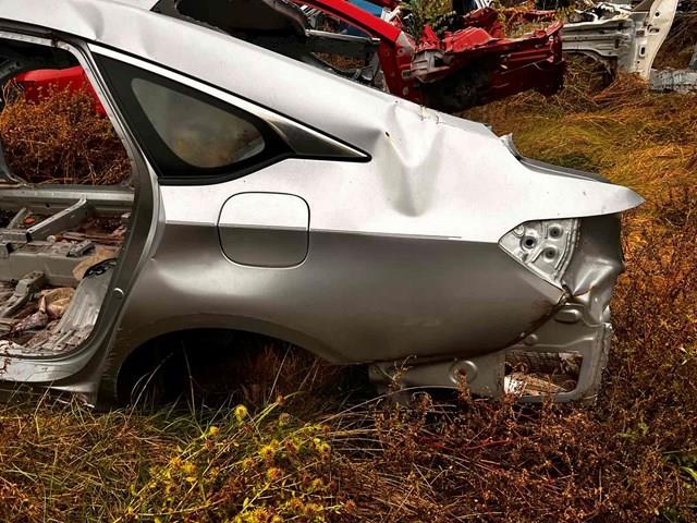 Бічна частина задня ліва Honda 04646TVAA01ZZ