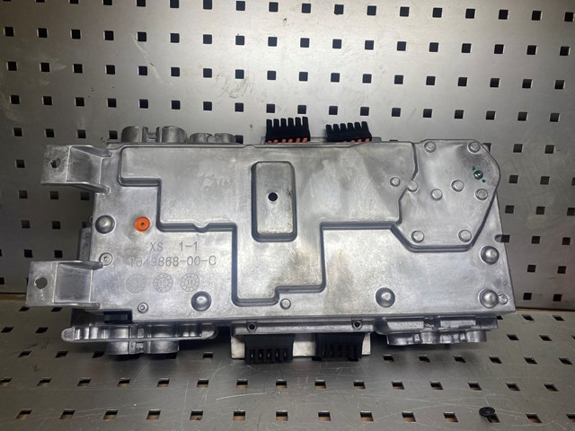 Купити 104987100A Tesla 