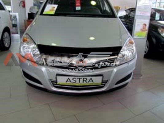 Спойлер капота на Opel Astra H L69