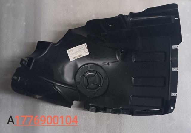A1776900104 Mercedes Підкрилок переднього крила, лівий передній