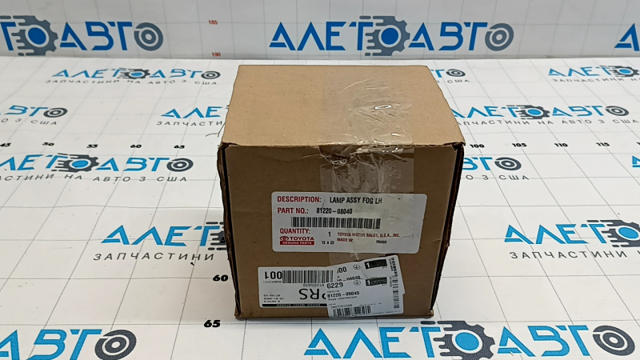 Купити 8122008040 Toyota Фара протитуманна, ліва