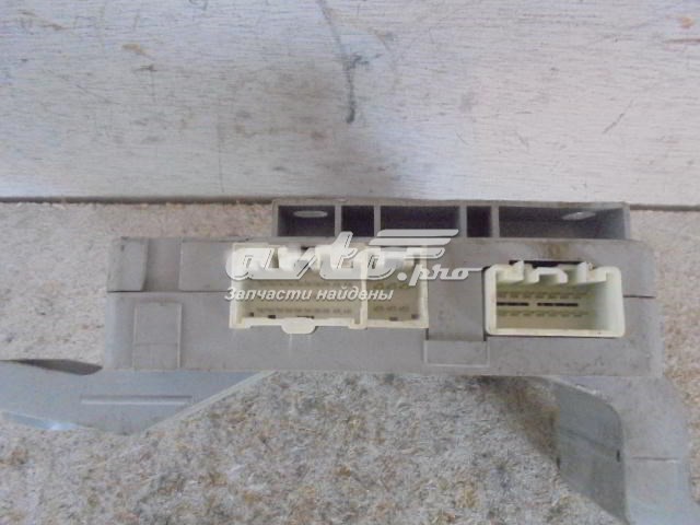 EG2467560D Mazda 