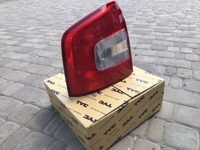 6923873E Polcar Задня ліва фара