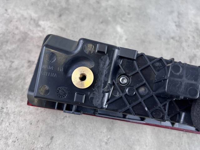 31689694 Volvo 