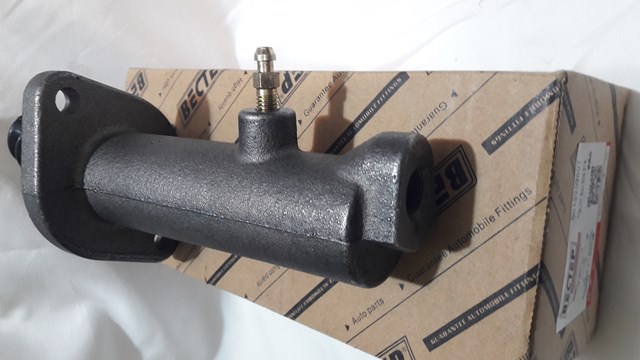 A0012959607 Bectep Циліндр зчеплення робочий