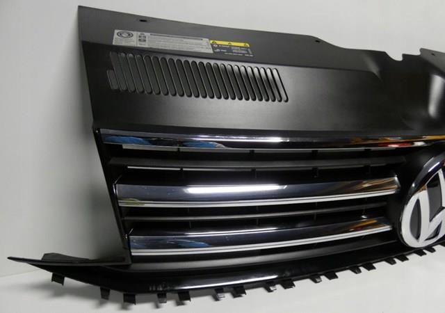 7E5853653C VAG Решітка радіатора