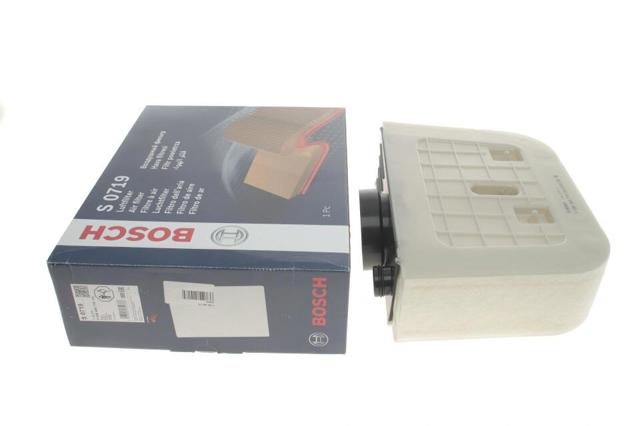 Купити F026400719 Bosch Автомобільний фільтр повітря