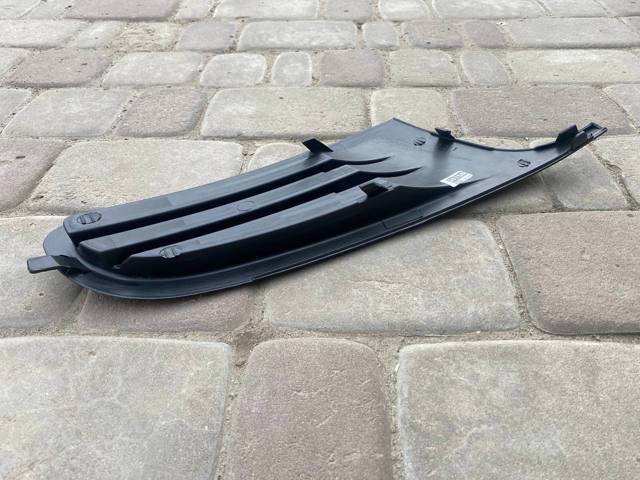 Заглушка під протитуманні фари, ліва Polcar 95182711R ціна, від 8.47 USD