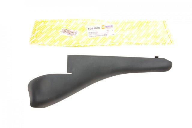 Заглушка жабо збоку Autotechteile 5051690 ціна, від 9.89 USD