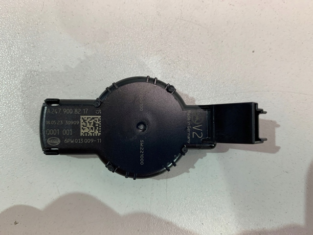  Mercedes A2479008217