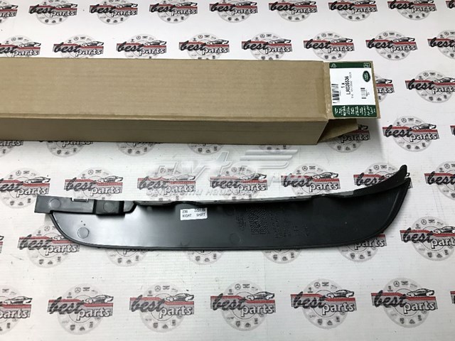 Спойлер переднього бампера, правий Land Rover LR026536