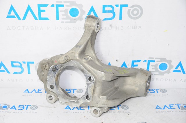 400145NA0A Nissan/Infiniti Цапфа - поворотний кулак передній, правий