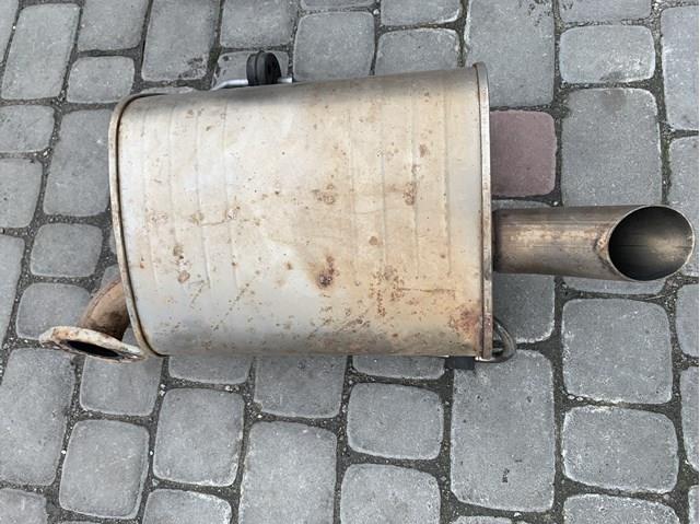 44300AN01A Subaru Глушилка задня