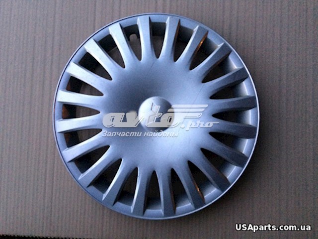 Ковпак колісного диска 4252A065 Mitsubishi