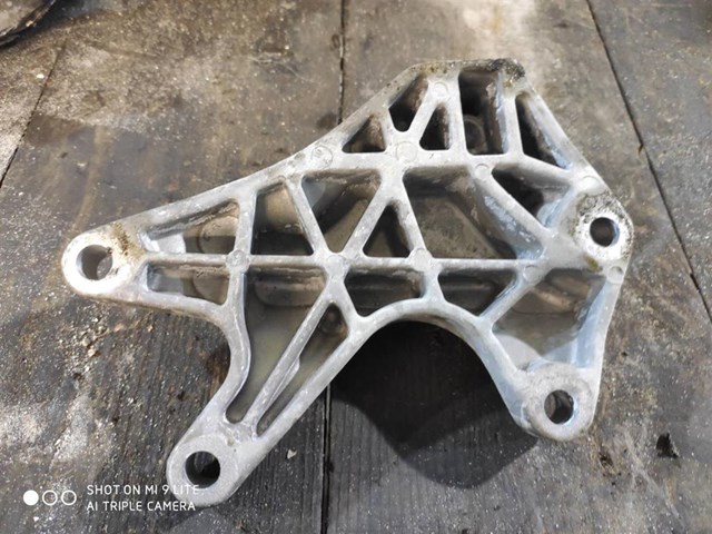  Ford 1742413 ціна, від 31.67 USD