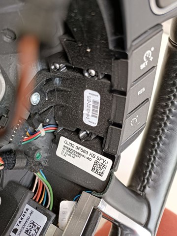 LR047921 Land Rover Рульове колесо
