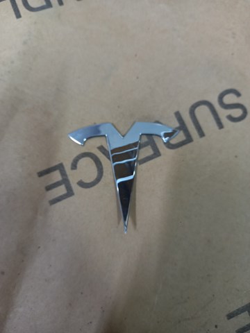 Купити 149495000A Tesla Емблема кришки багажника, фірменнийзначок